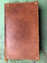 Load image into Gallery viewer, Der Arzt Seiner Ehre. Komodie in Einem Akt mit Einem Epilog. by Paul Monier (Felix Hausdorff) and Illustrated by Walter Tiemann