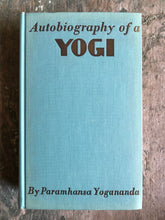 Load image into Gallery viewer, Autobiography of a Yogi by Paramhansa Yogananda