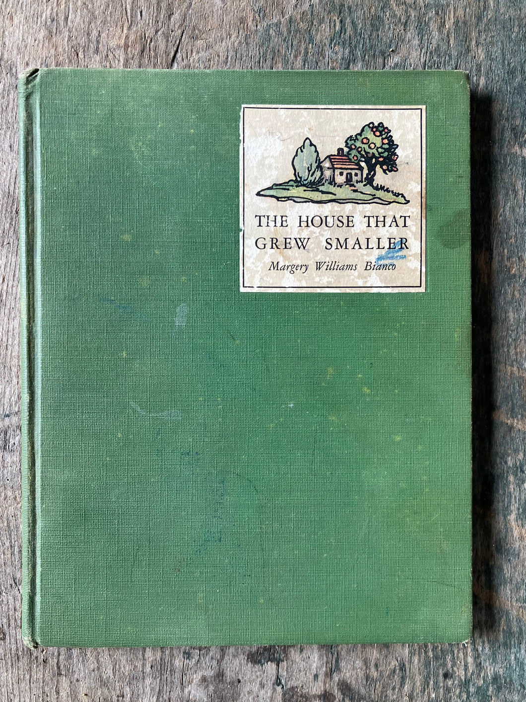 The House that Grew Smaller by Margery Williams Bianco and Illustrated by Rachel Field