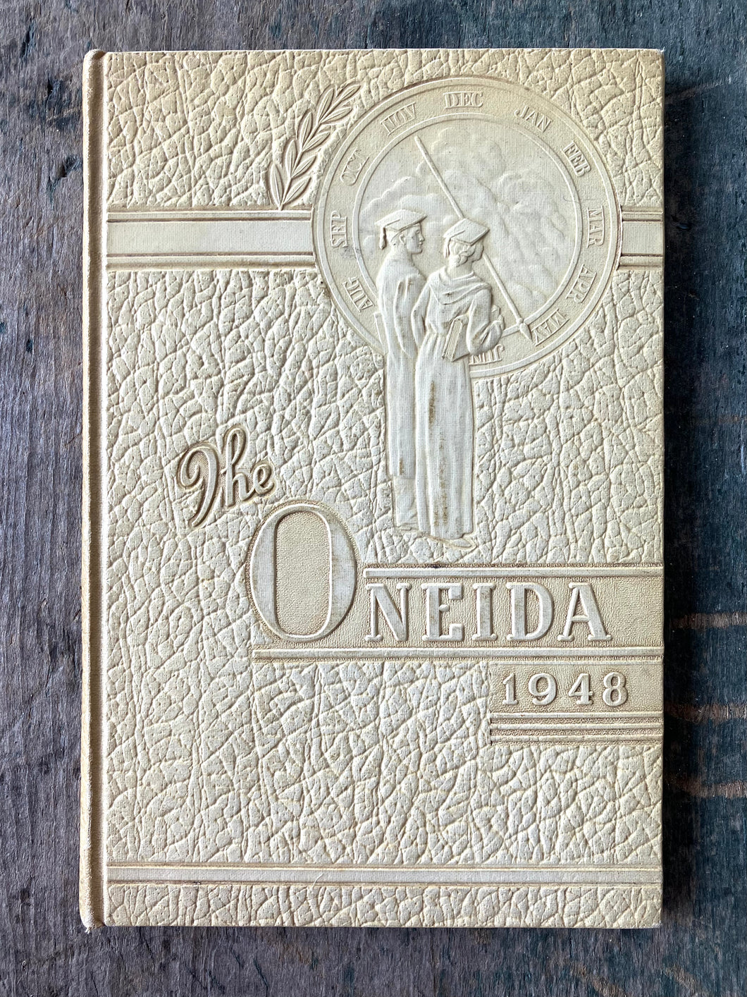 The Oneida 1948. Yearbook for Lewisburg High School